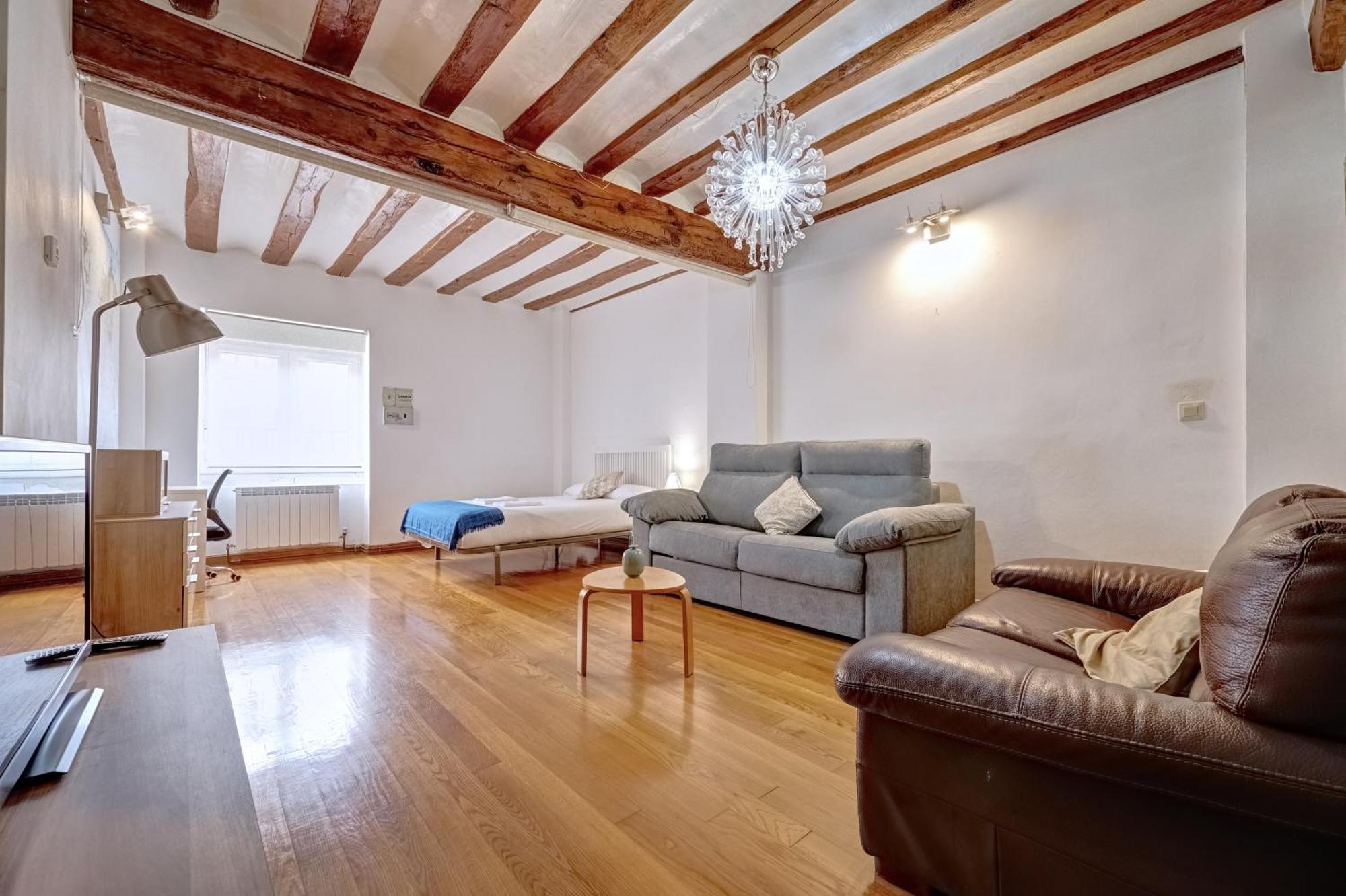 Casa Iruna By Clabao Pampeluna Zewnętrze zdjęcie